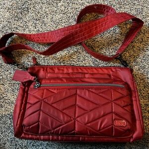 Rosewood Red Stretch Lug Bag